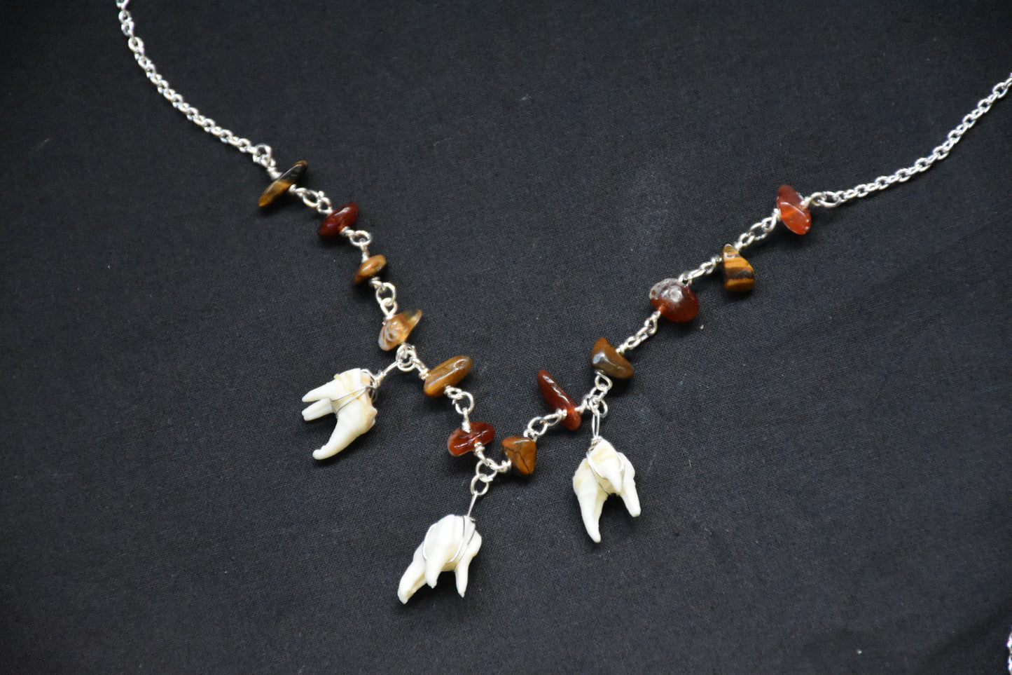 Teeth necklaces