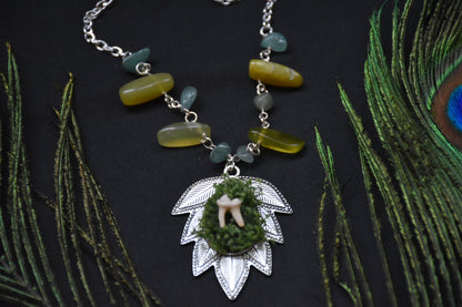 Mossy tooth necklaces