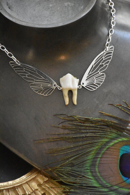 Toothfairy necklace